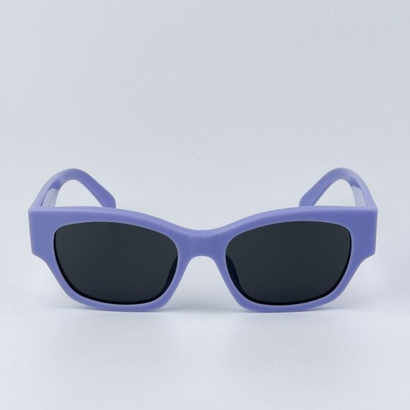 Celine CL40197U 78A MONOCHROMS BRAND NEW Sunglasses Lilac Smoke Unisex Cat Eye - Picture 4 of 10